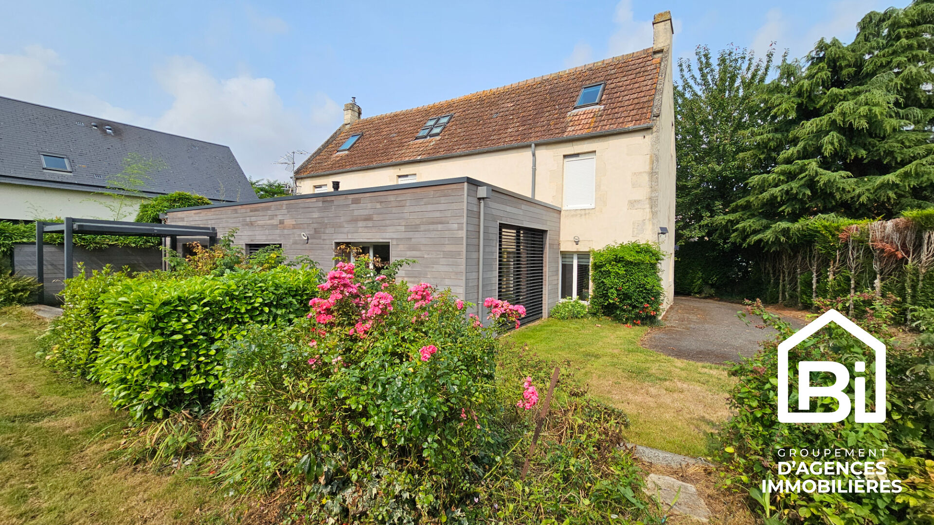 Maison Caen 7 pièce(s) 257.46 m2